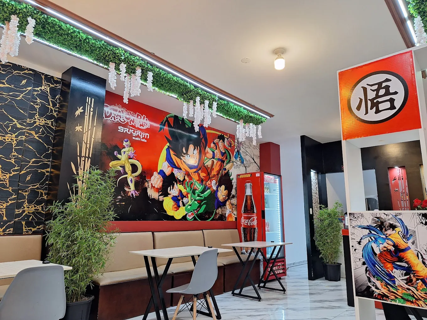 Nuestro restaurante Saiyajin Sushi Roll